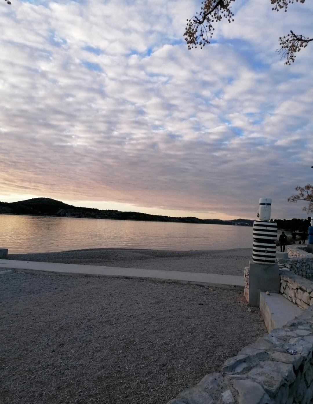 Kuca Za Odmor Ema Hotel Sibenik Ngoại thất bức ảnh